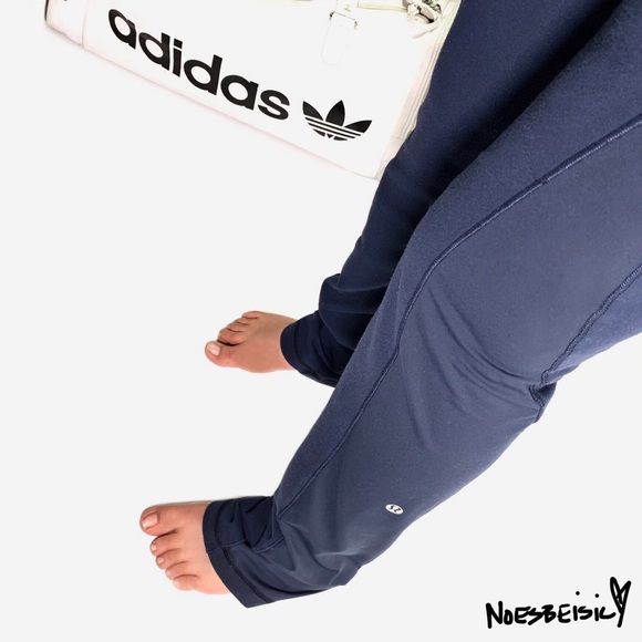 🚫SOLD•☪️URTSY🚫 Lululemon Straight To The Studio - Picture 4 of 8